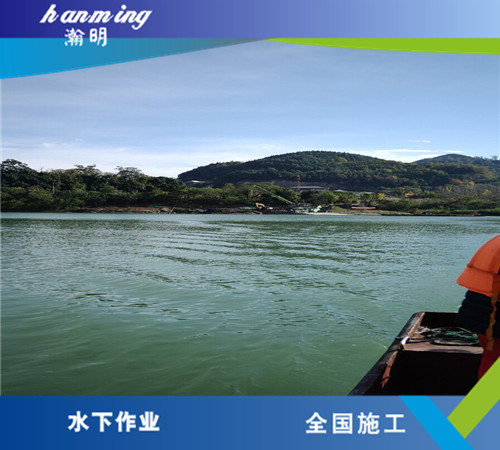水下管道连接