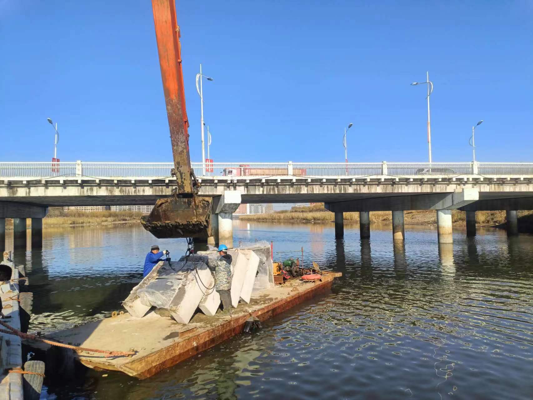 铜川绥化市水下沉管安装回填